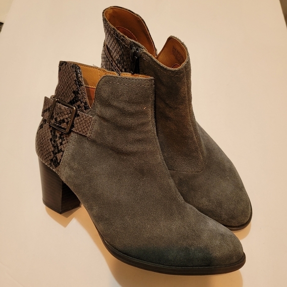 Vionic Naomi snake leather booties size 8.5 - Picture 11 of 11